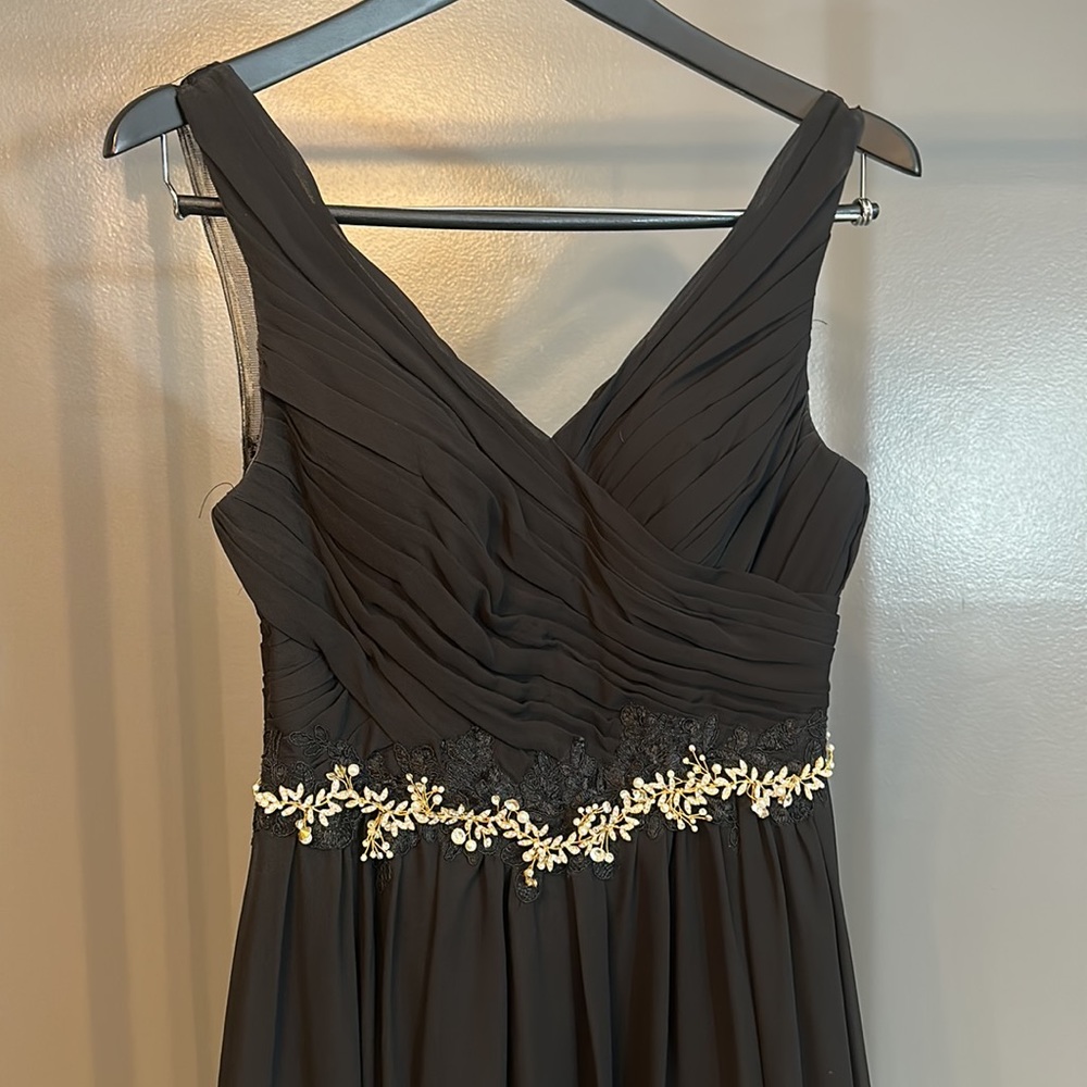 Azazie Robbie custom size in black (size 2-4) - Picture 5 of 6